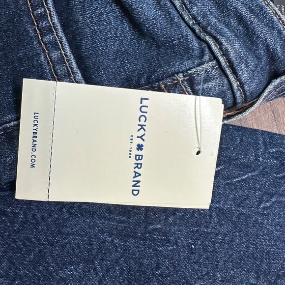 Lucky Brand Jeans - Picture 4 of 5